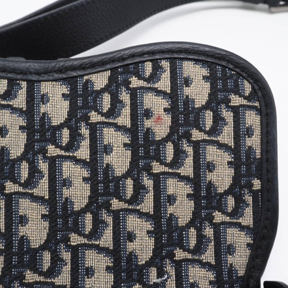 CHRISTIAN DIOR Gray Canvas Shoulder Bag - Picture 14 of 16
